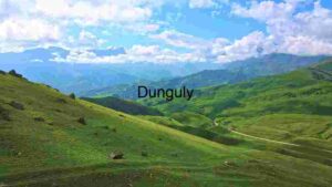 Emerald Expanse: The Panoramic Vista of Verdant Hills
