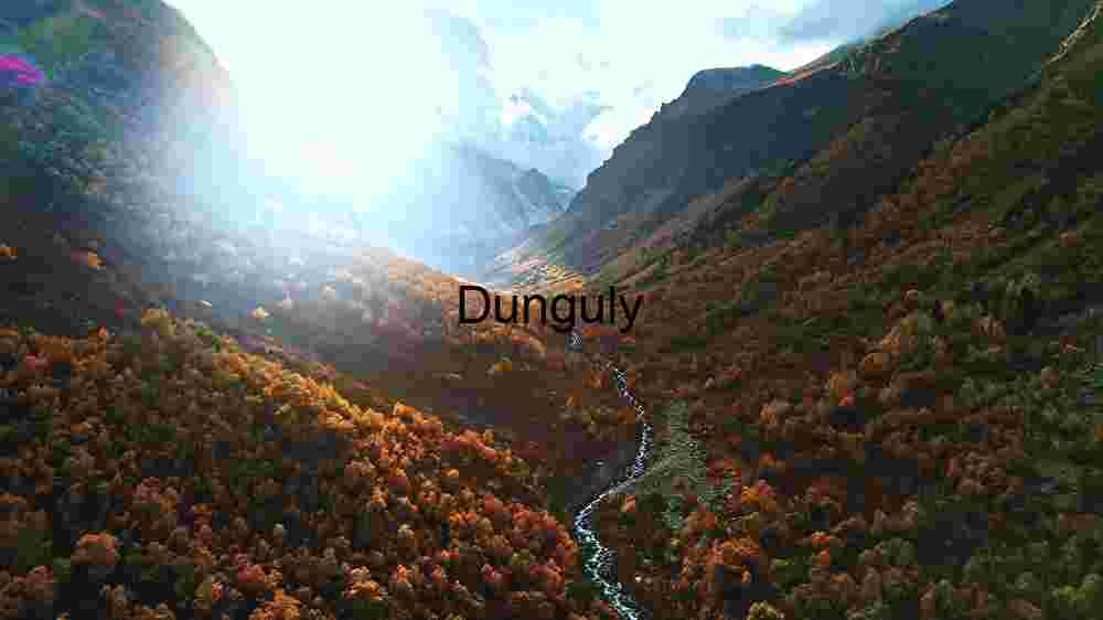 Reveal Earth's stunning terrain. Encounter breathtaking global vistas (93) The Vibrant Valley Vistas