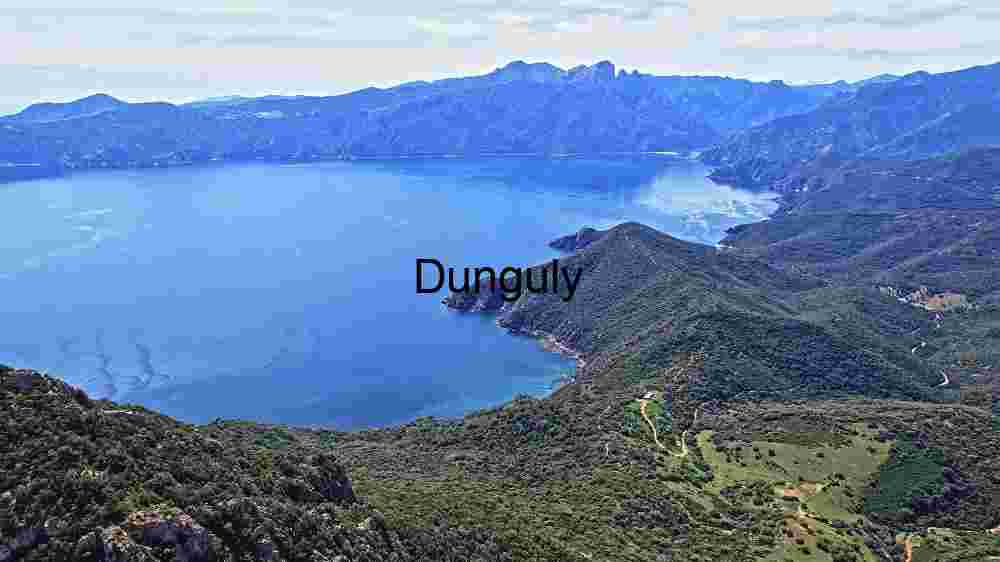Astounding global destinations natural wonders, cultural treasures, and breathtaking views (85) Coastal Elegance: A Panoramic View