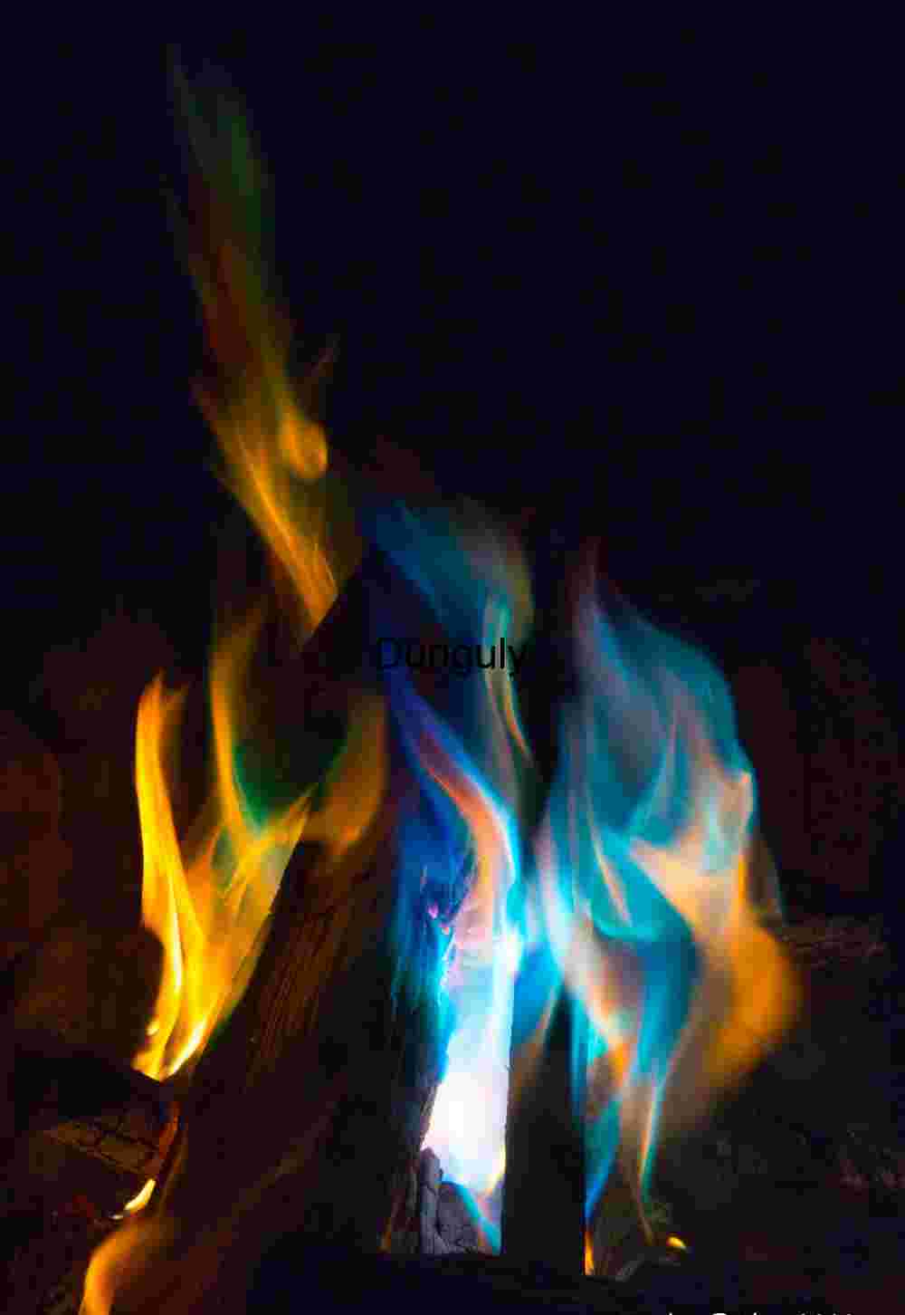 Elemental campfire Colorful Flame Spectrum – Chemistry Fire Reaction with Mineral Salts