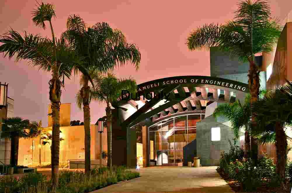 Rockwell Engineering auditorium,UCI Henry Samueli School of Engineering Entrance at UC Irvine