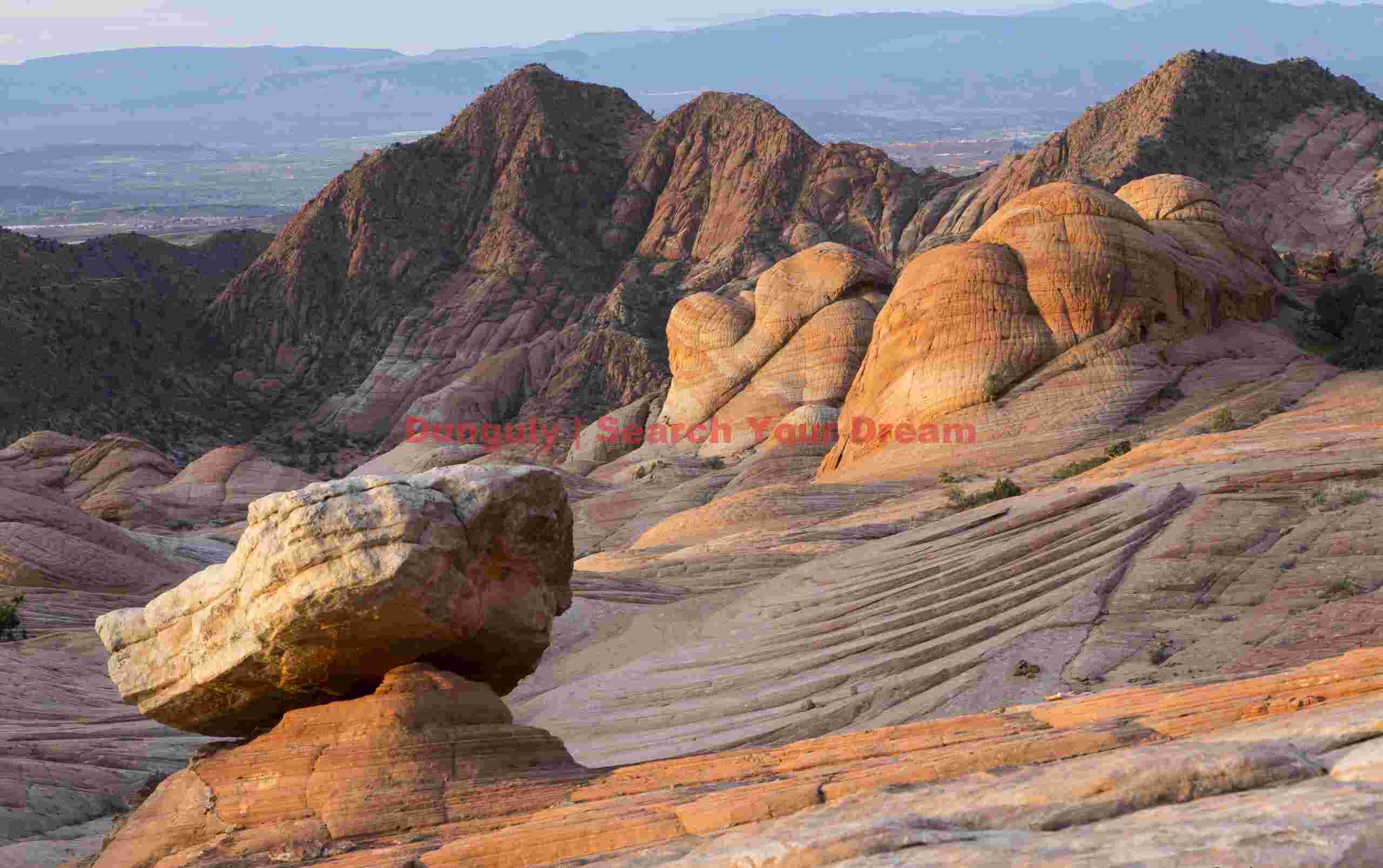 Balanced rock, Yant Flat Balanced rock - Yant Flat