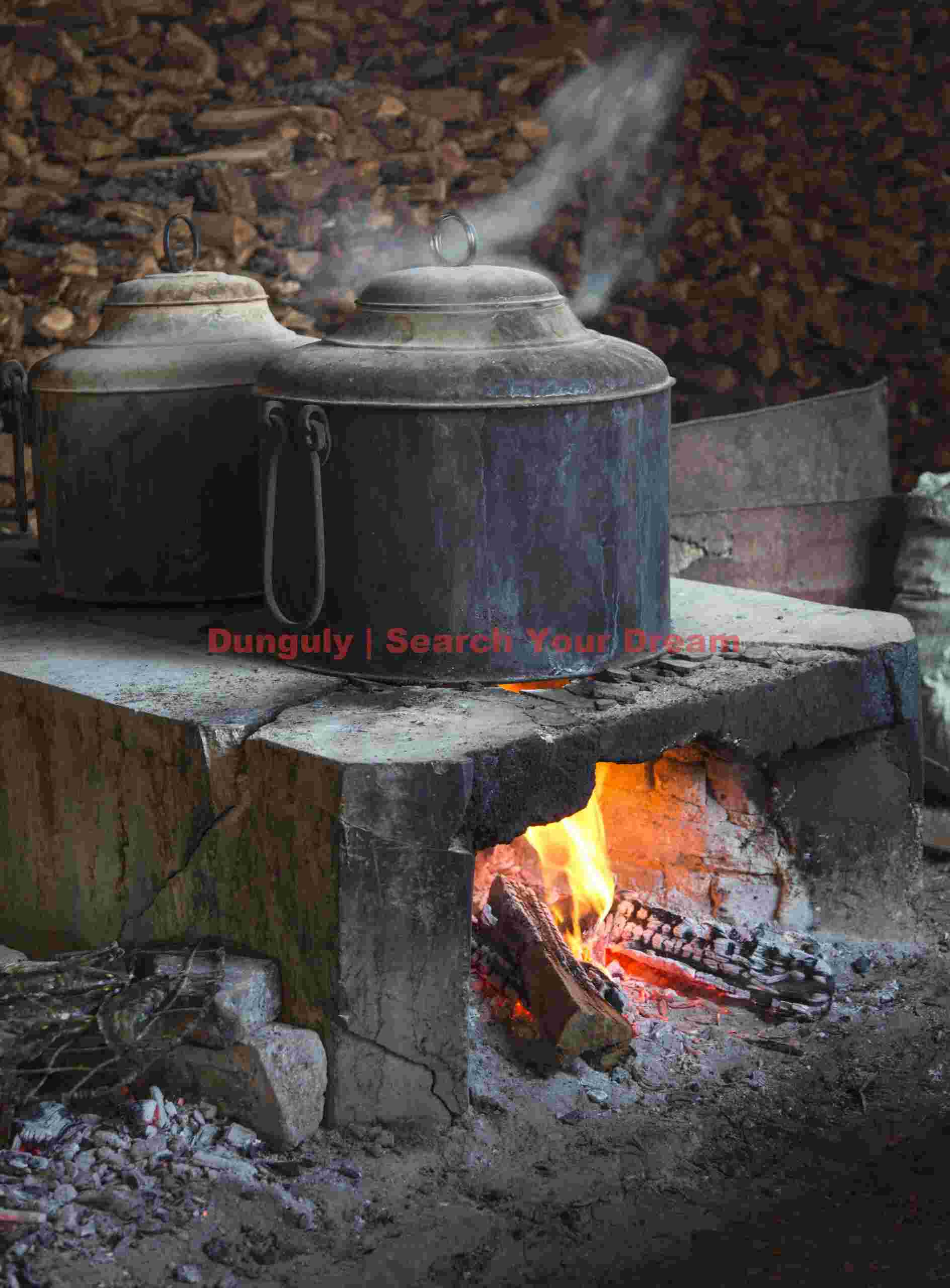 Boiling kettles; Inn Thein, Burma Boiling kettles