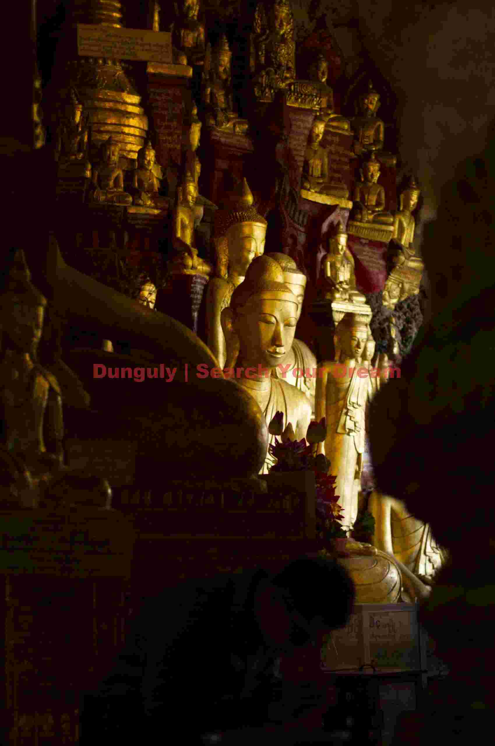 Buddah statues in the caves; Pindaya, Burma Buddah statues in the caves