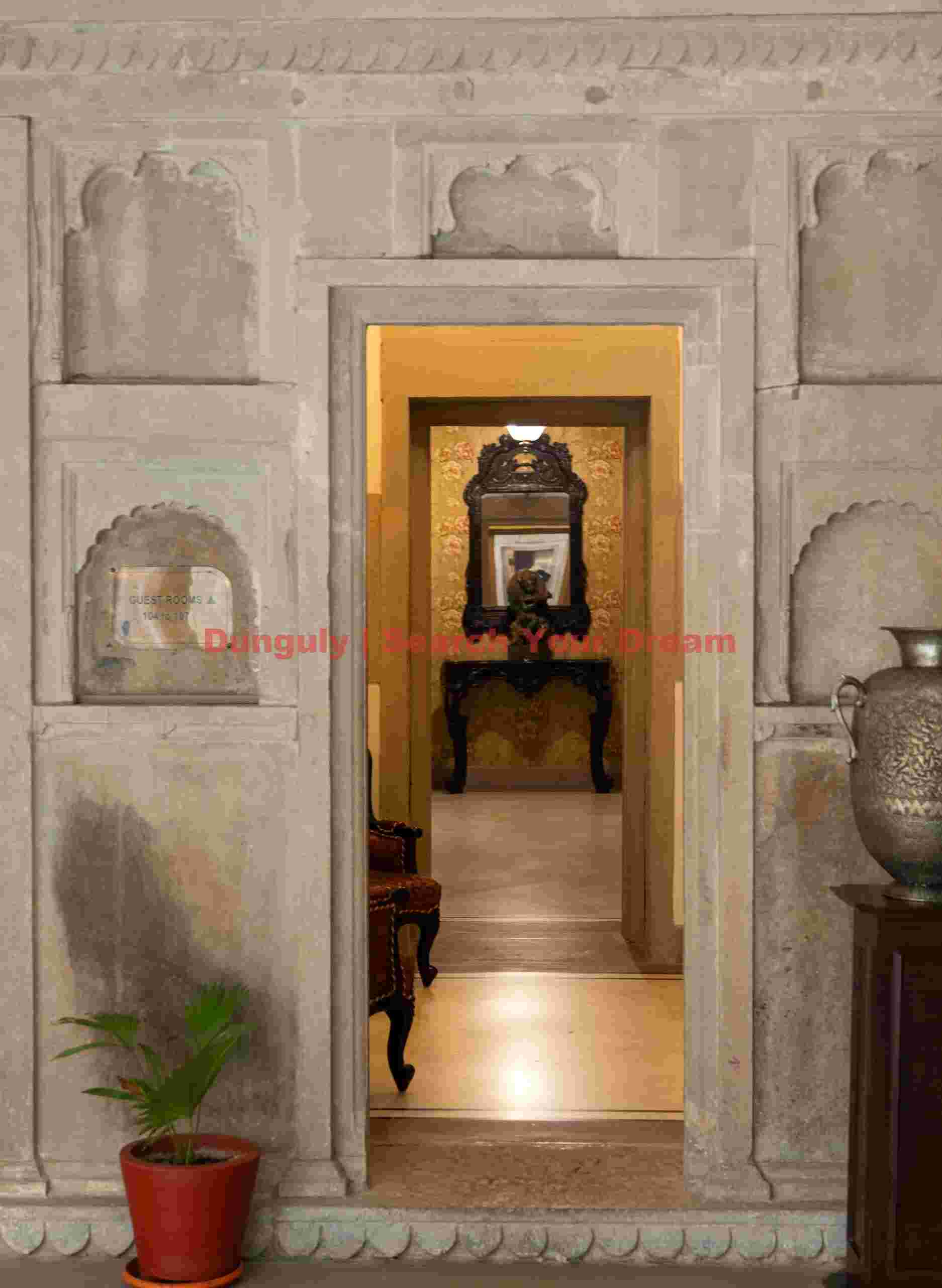 Golden doorway - Brijrama Palace; Varanasi Golden doorway - Brijrama Palace