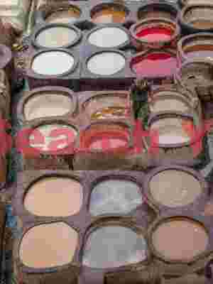 Colored dyeing tanks