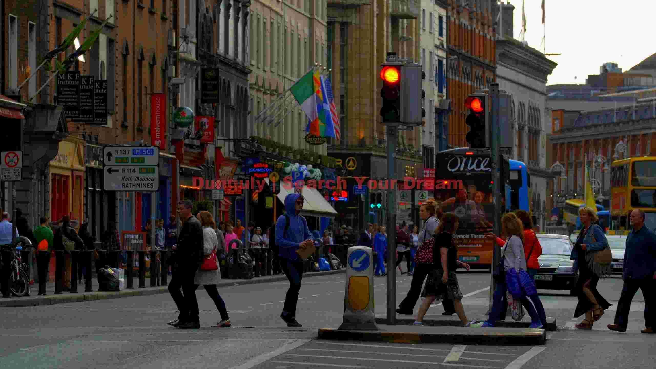 bustling dublin city street life 1 bustling dublin city street life 1